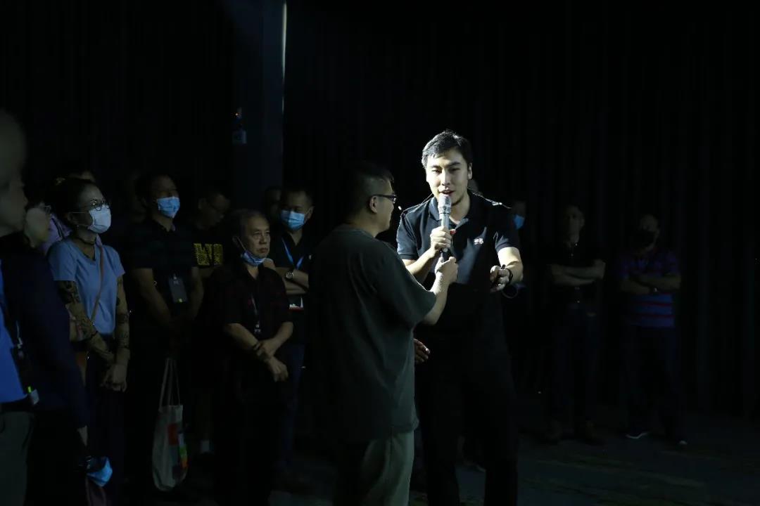 华汇教育培训中心授牌仪式完美落幕，行业精英齐聚一堂，畅谈未来！